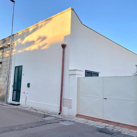 La Casa Di Nina Διαμέρισμα Surano Εξωτερικό φωτογραφία