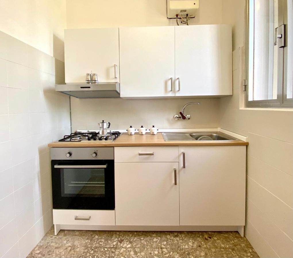 La Casa Di Nina Διαμέρισμα Surano Εξωτερικό φωτογραφία