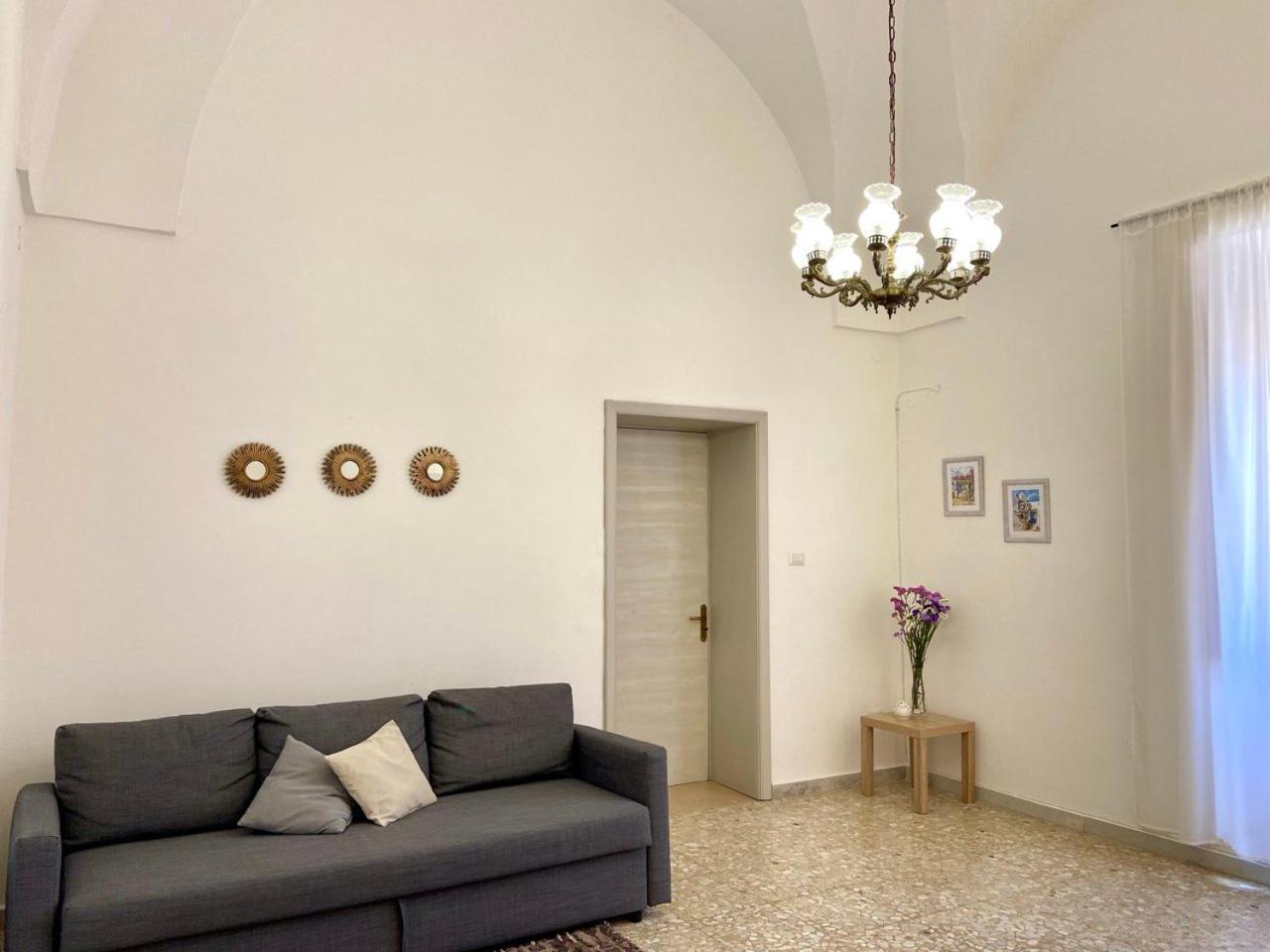 La Casa Di Nina Διαμέρισμα Surano Εξωτερικό φωτογραφία